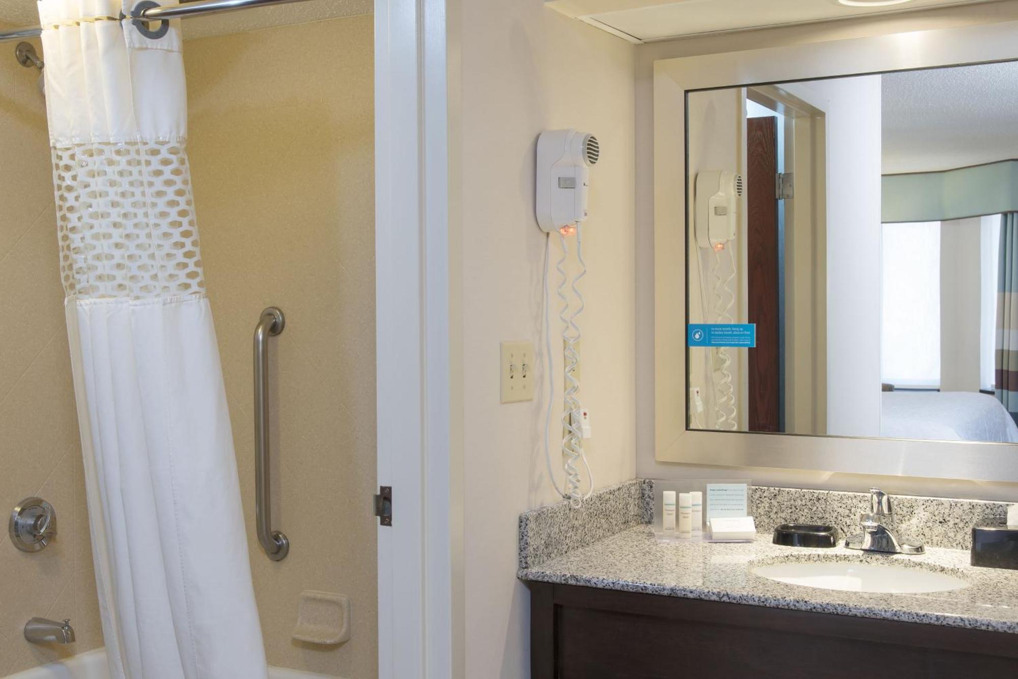 Hampton Inn & Suites Kokomo Εξωτερικό φωτογραφία